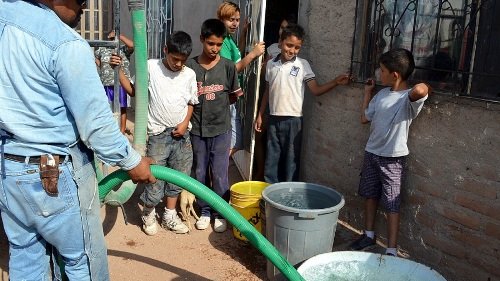 Invertirán empresarios privados en distribuir agua en la capital