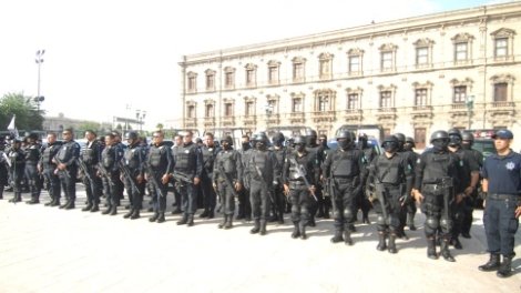 Ejército y policías se aprestan para las elecciones