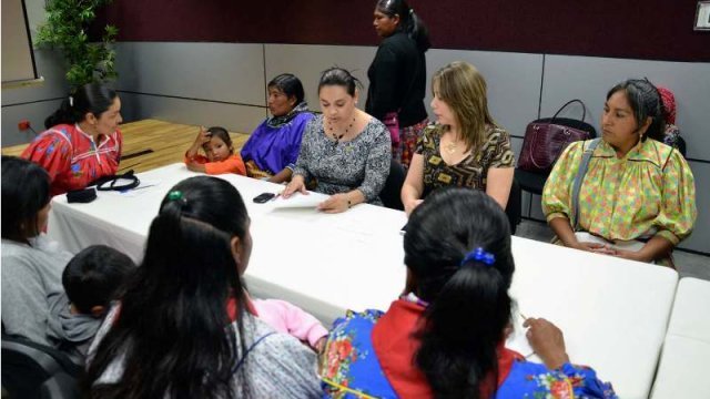 Mujeres indígenas exigen apoyo a diputadas 