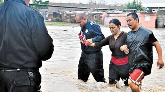 Hay daños por 300 millones de pesos en Juárez, por lluvias