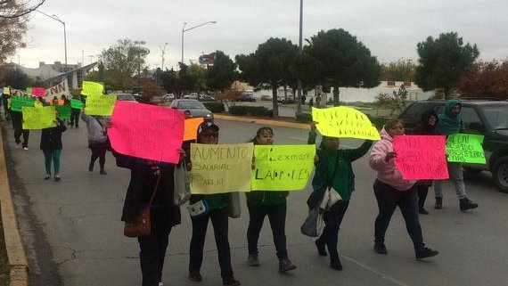 En Juárez, trabajadores toman las calles 