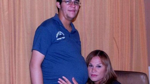 Ella lo embarazó, y él tendrá su hijo