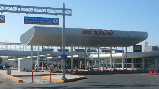 Despiden a los 110 oficiales de comercio de la Aduana en Juárez