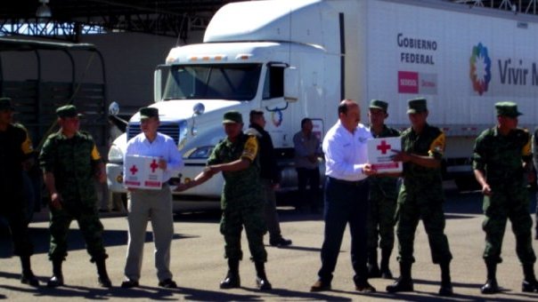 Calderón y Duarte entregan  110 toneladas de alimentos en zonas serranas  