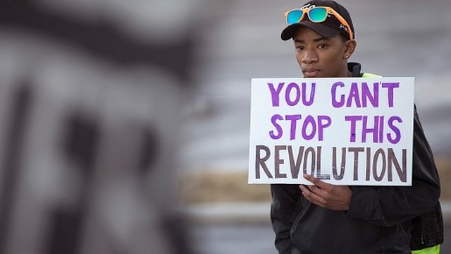 A un año de Ferguson: racismo y abuso policial a debate