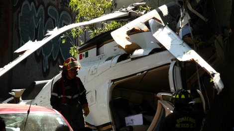 Suspende gira Eruviel por desplome de helicóptero