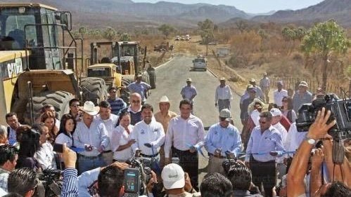 Impulsan proyecto carretero San Rafael a Choix