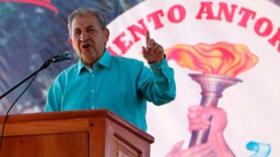 Fabrican delitos contra dirigente antorchista de Veracruz