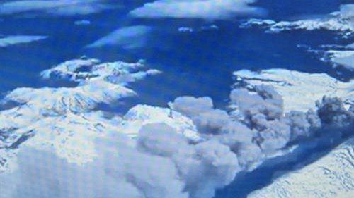 Argentina: evacúan a 800 personas por riesgo de erupción del volcán Copahue
