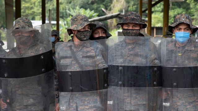 EE.UU. anuncia acuerdo con México, Guatemala y Honduras para emplear militares contra migrantes