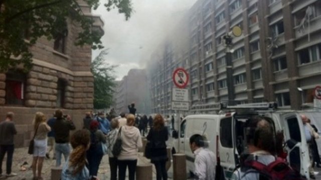 Sufren atentado con explosiones en la capital de Noruega