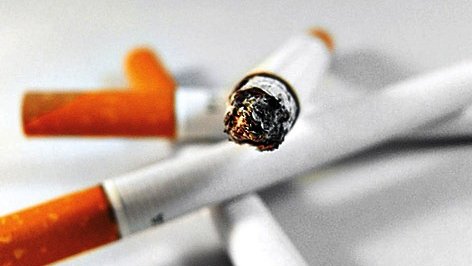 Sube Phillip Morris 2 pesos a sus cigarrillos en México