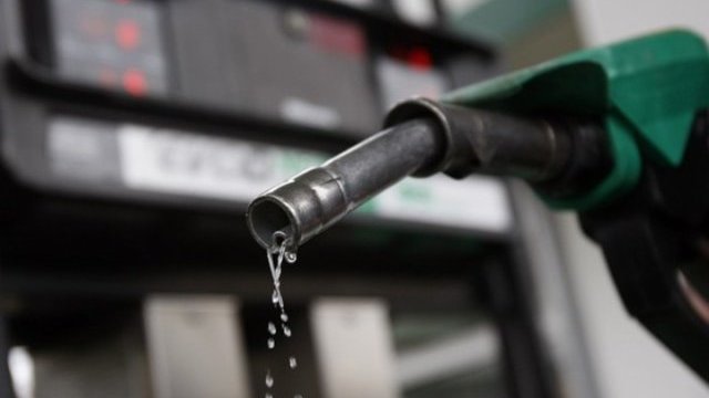 Organismo de EU revela que gasolina Magna es más cara