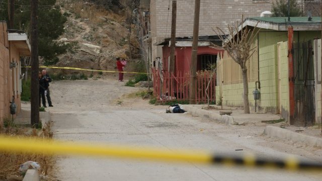Asesinan a mujer en Juárez, al parecer con golpes y torturas