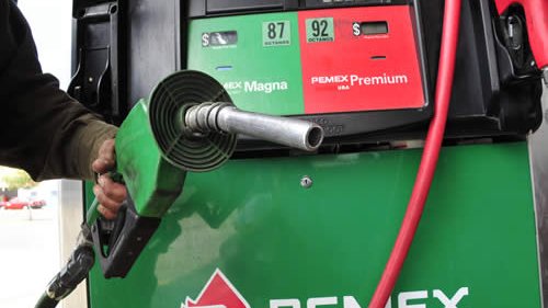 Privilegio de la frontera: baja gasolina Magna a 7.56 pesos el litro
