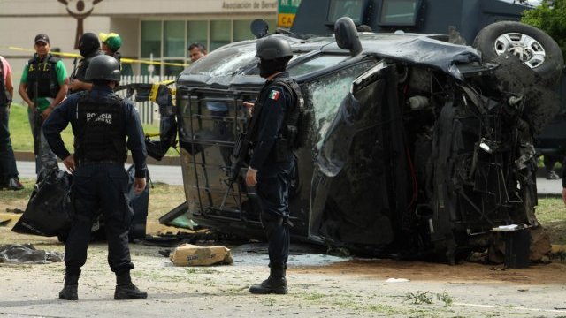 Tres policías heridos en la Laredo-Monterrey tras enfrentamiento