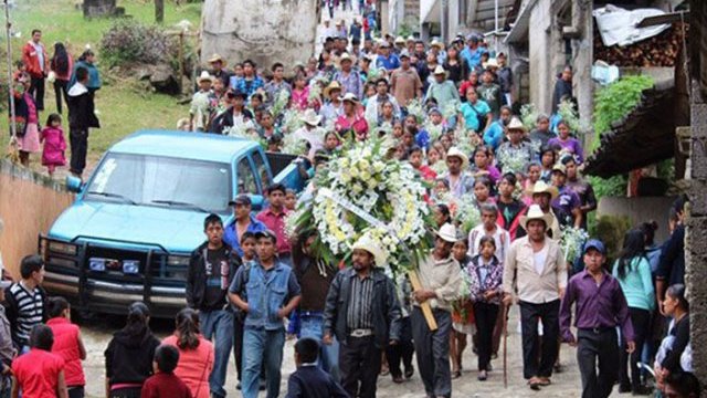 Pide justicia antorchismo de Cuetzalan por asesinato de edil 