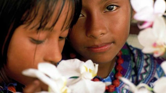 Prueba ENLACE discrimina a niñas indígenas
